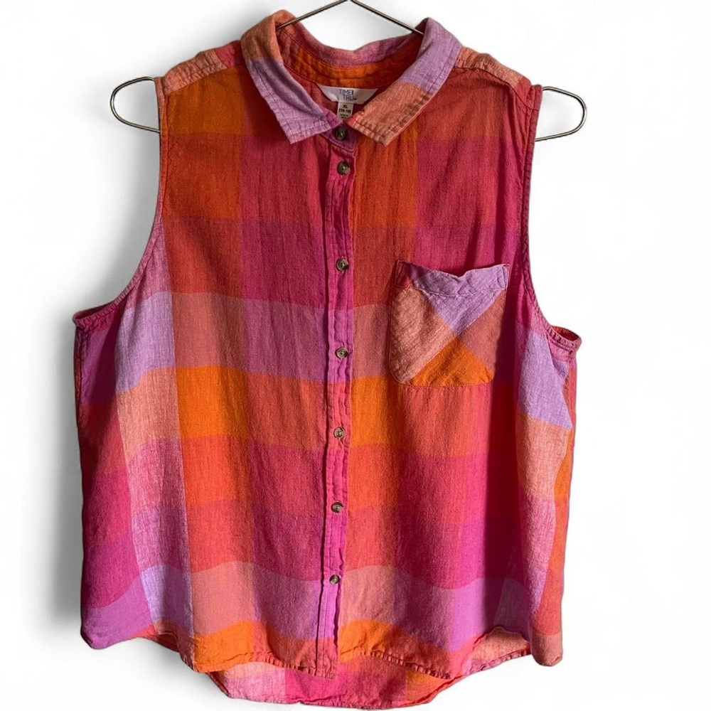 Time and Tru Vibrant Sleeveless Button-Down Shirt